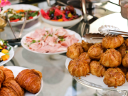 Tahoe Donner, Easter Brunch at The Lodge Restaurant & Pub