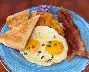 Lake Tahoe Golf Course & Clubhouse, Traditional Breakfast