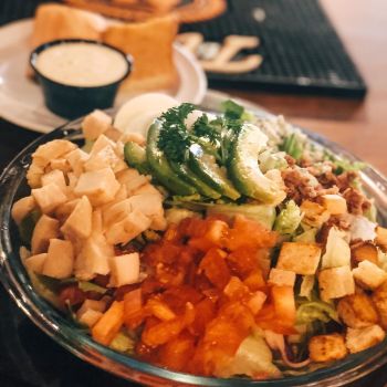 Mott Canyon Tavern & Grill, Cobb Salad