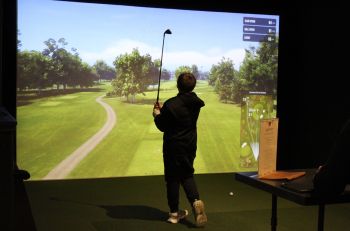 Free 60-Minute Golf Simulator Session