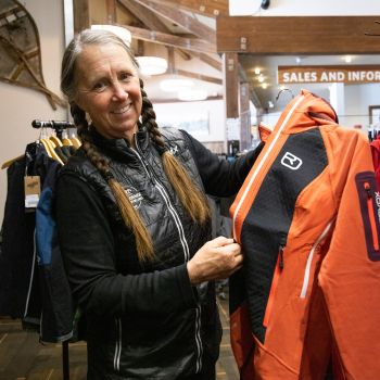 Tahoe Donner, Spring Sale at the TDXC Retail Shop!