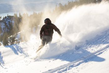 The Incline Lodge, Ski & Stay Perks: Mt Rose & Diamond Peak