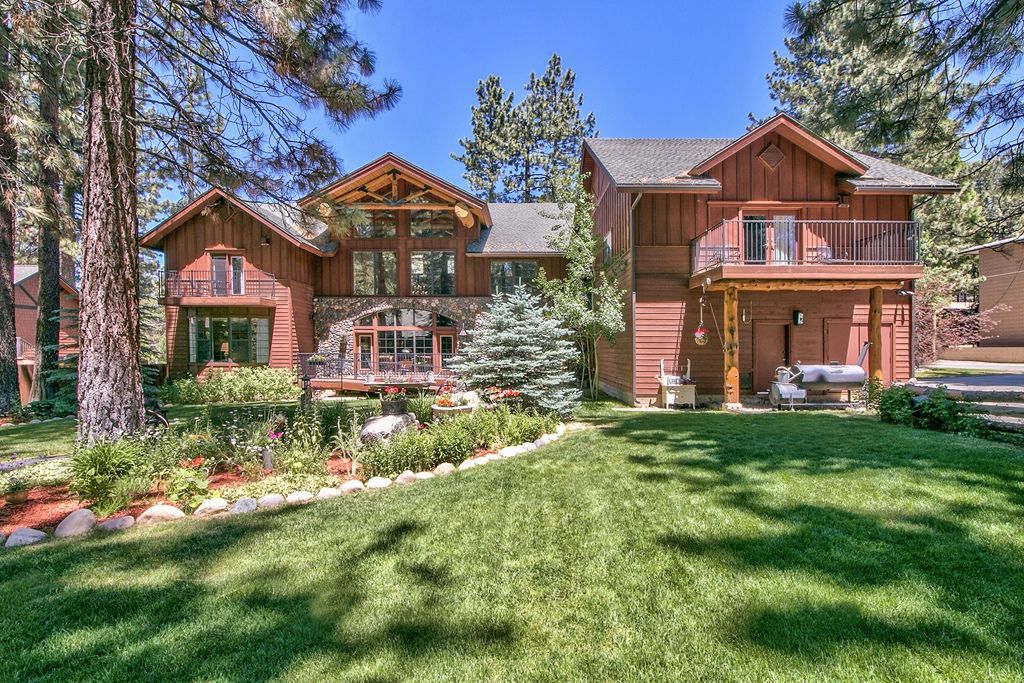 Black Bear Lodge | Lake Tahoe
