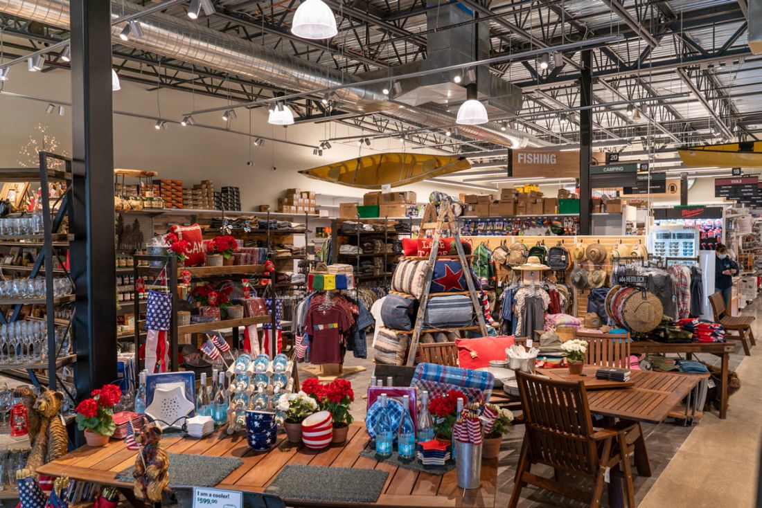 Mountain hardware store outlet
