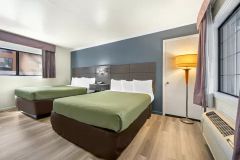 Econo Lodge Inn &amp; Suites Heavenly Village Area photo