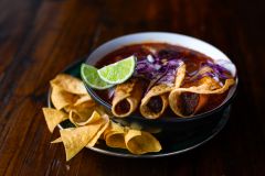 Elements Eatery &amp; Bar photo