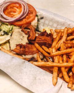 Mott Canyon Tavern &amp; Grill photo