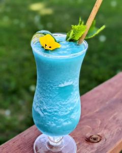 Elements Eatery &amp; Bar photo