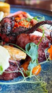 Six Peaks Grille photo