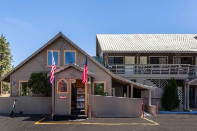 South Tahoe Lodging photo