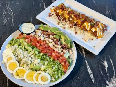 The Woods Restaurant &amp; Sports Bar photo