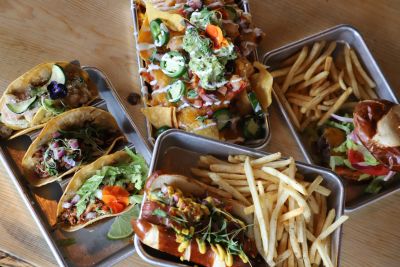 Elements Eatery &amp; Bar photo