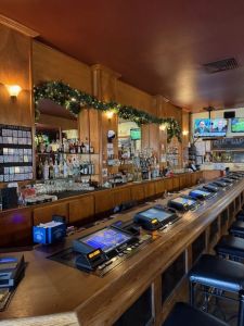 Mott Canyon Tavern &amp; Grill photo