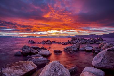 Tahoe Best sunset spots, book a photo tour today