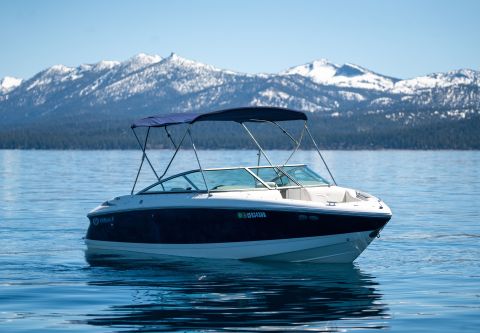 Sunnyside Water Sports, 22' Cobalt Boat Rental