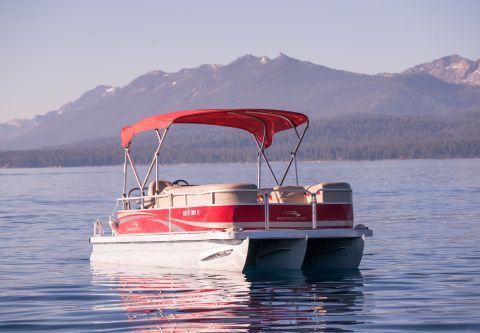 Sunnyside Water Sports, 24' Pontoon Boat Rental