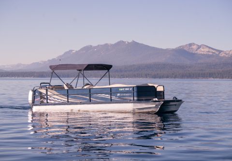 Sunnyside Water Sports, 27' Pontoon Boat Rental