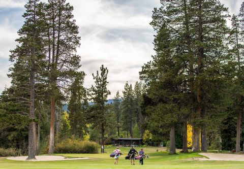 Tahoe City Public Utility District, Golfing