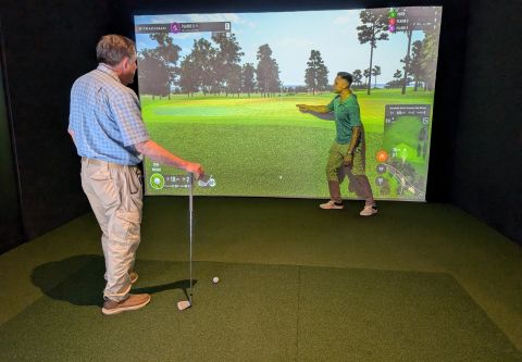 The Golf Lodge Bar & Simulators, Indoor Golf