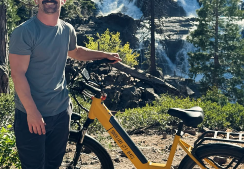 South Lake E-Bikes, Step Thru Max E-Bike Rentals