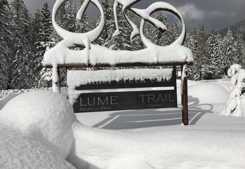 Flume discount trail shuttle